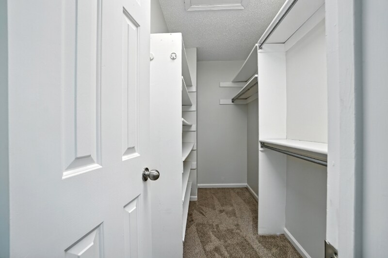 Building Photo - 4721 Woodglen Ct