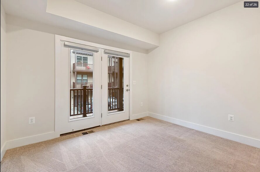 Building Photo - 613 Herndon Pky