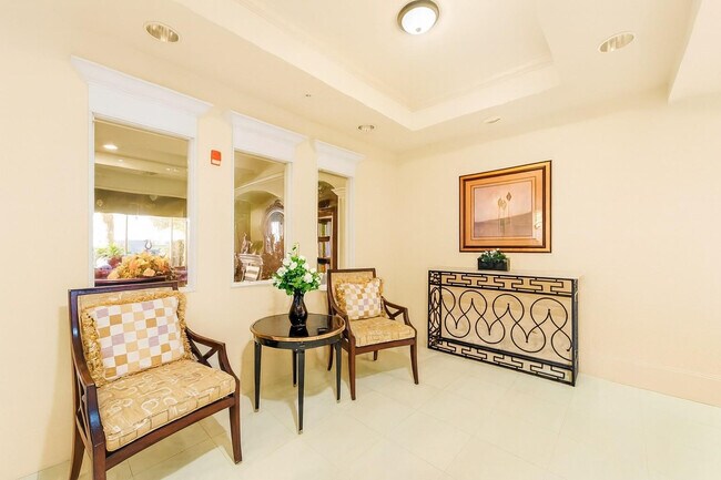 Building Photo - 1000 Spanish River Rd