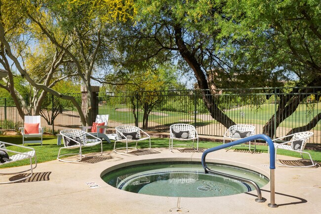 Building Photo - 14201 N 70th Way