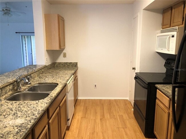 Building Photo - 482 N Pin Oak Pl