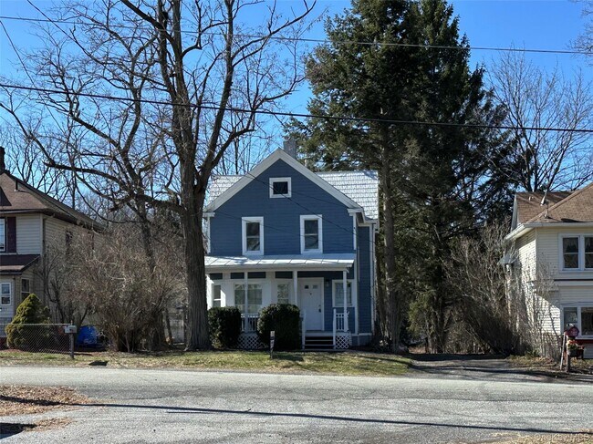 Building Photo - 29 Church St