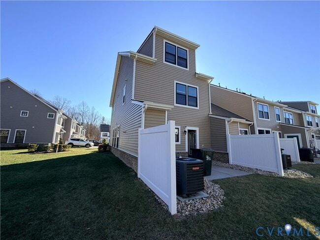 Building Photo - 12212 Ground Pine Ct