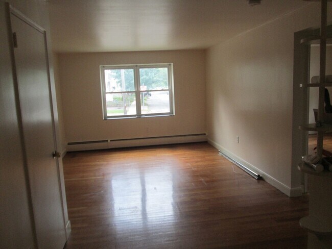 Primary Photo - 276 Massachusetts Ave