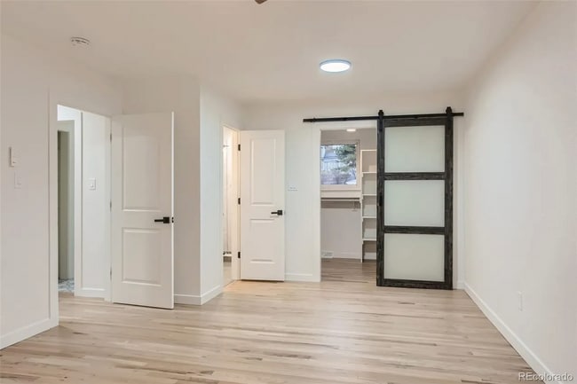 Building Photo - 4090 W Wagon Trail Dr