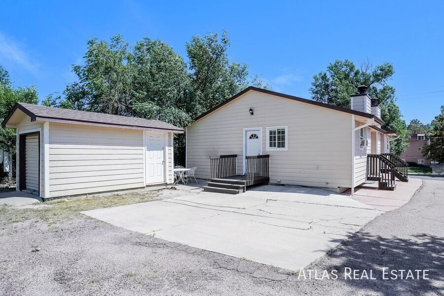 Building Photo - 944 N 19th St