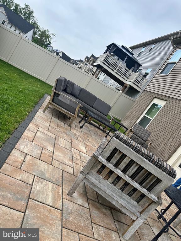 Building Photo - 7045 Eaglehead Dr