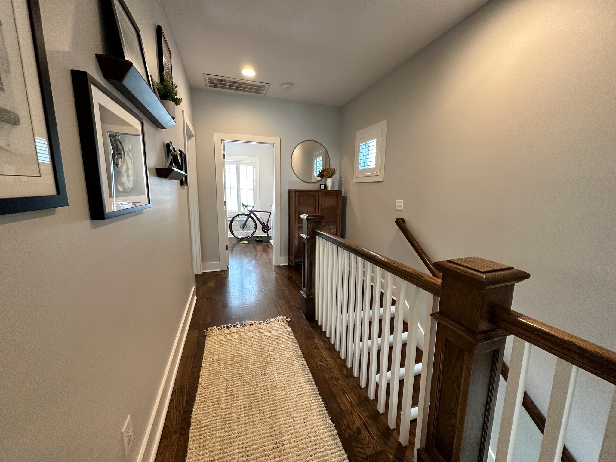 Building Photo - 1716 Northview Ave