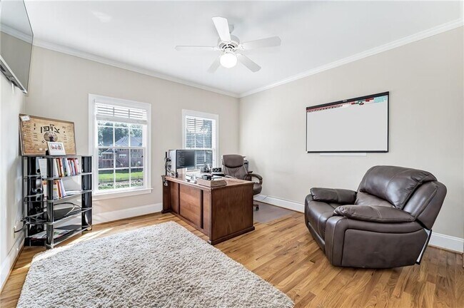 Building Photo - 870 Longstone Landing