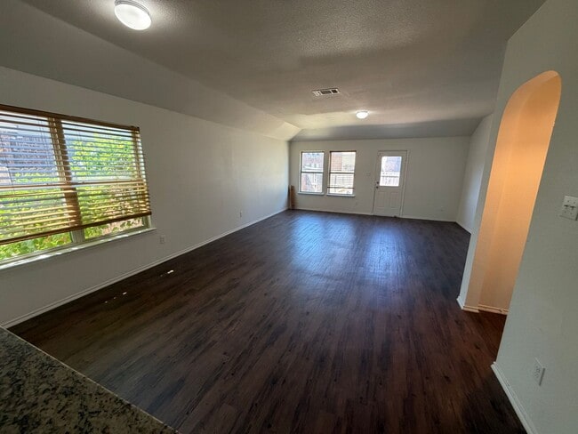 Building Photo - 1763 Overlook Dr