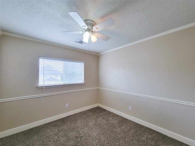 Building Photo - 9607 Farrell Dr
