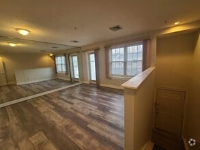 Building Photo - Hill Side Park Condominium