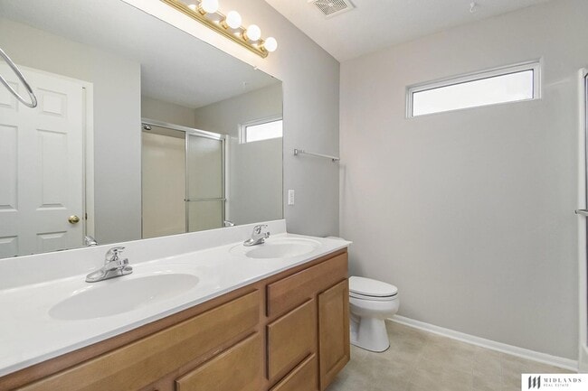 Building Photo - 4219 N 171st Ave