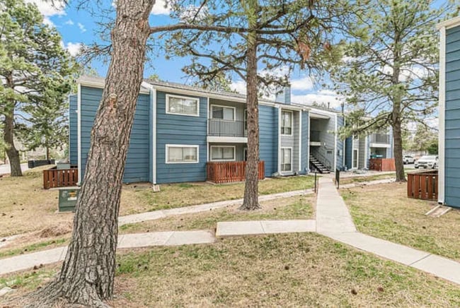 Building Photo - Adorable 2 bed, 2 Bath Condo In Centennial