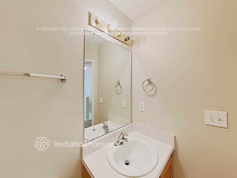 Building Photo - 8251 Sterling Ln