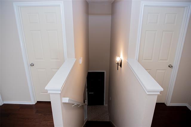 Building Photo - 2201 Driskell Ln