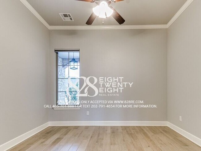 Building Photo - ABSOLUTELY STUNNING 4 BD/3 BATH HOME IN WI...