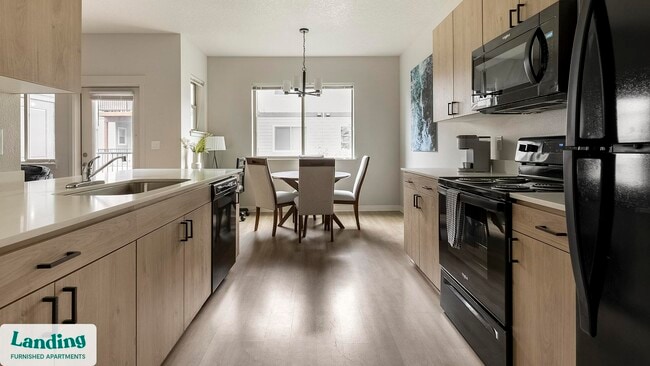 Building Photo - 2145 Molalla Rd