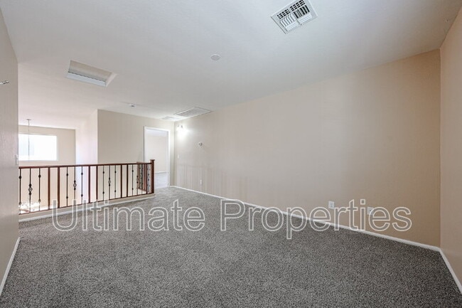 Building Photo - 4245 E Folgers Rd
