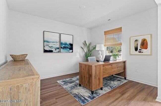 Building Photo - 3095 Day Dream Ln