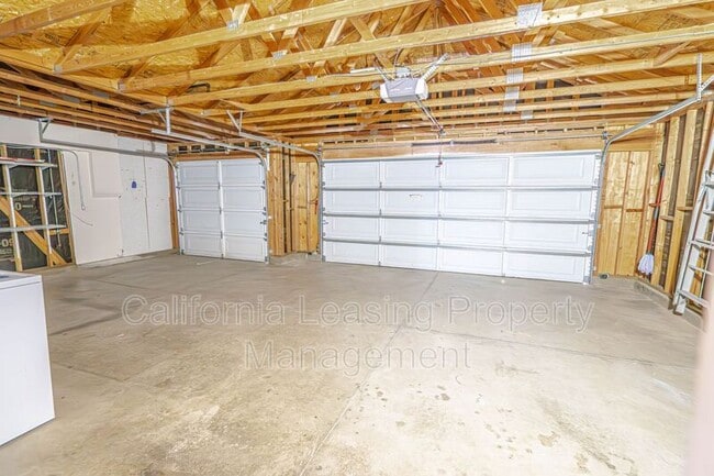 Building Photo - 39839 Tesoro Ln