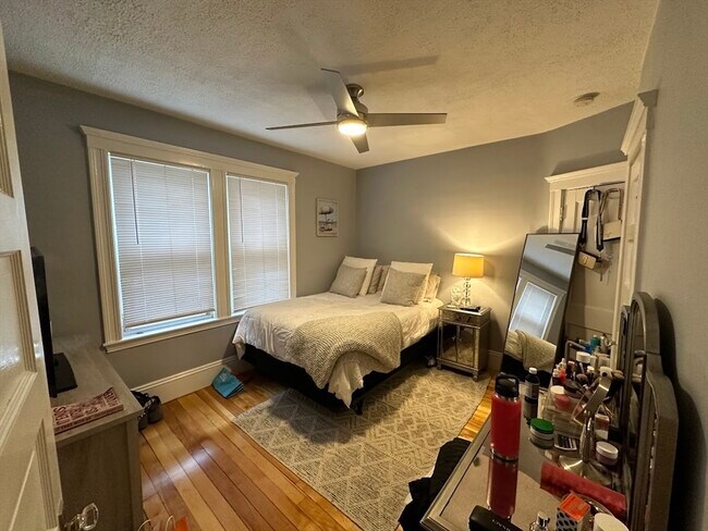 Building Photo - 207 Boston Ave