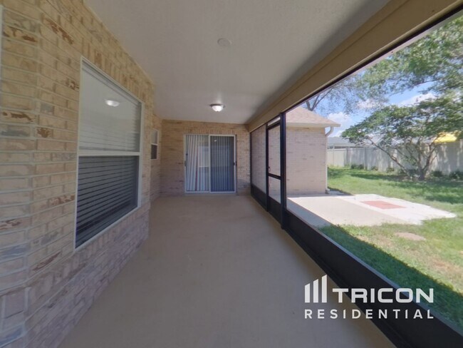 Building Photo - 3222 Crestwood Forest Dr