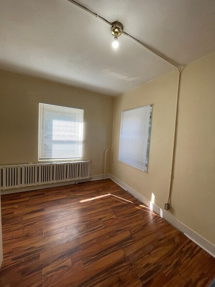 Interior Photo - Whitestone Manor Apartments