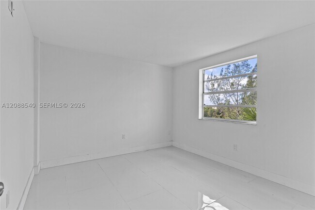 Building Photo - 14250 SW 62nd St