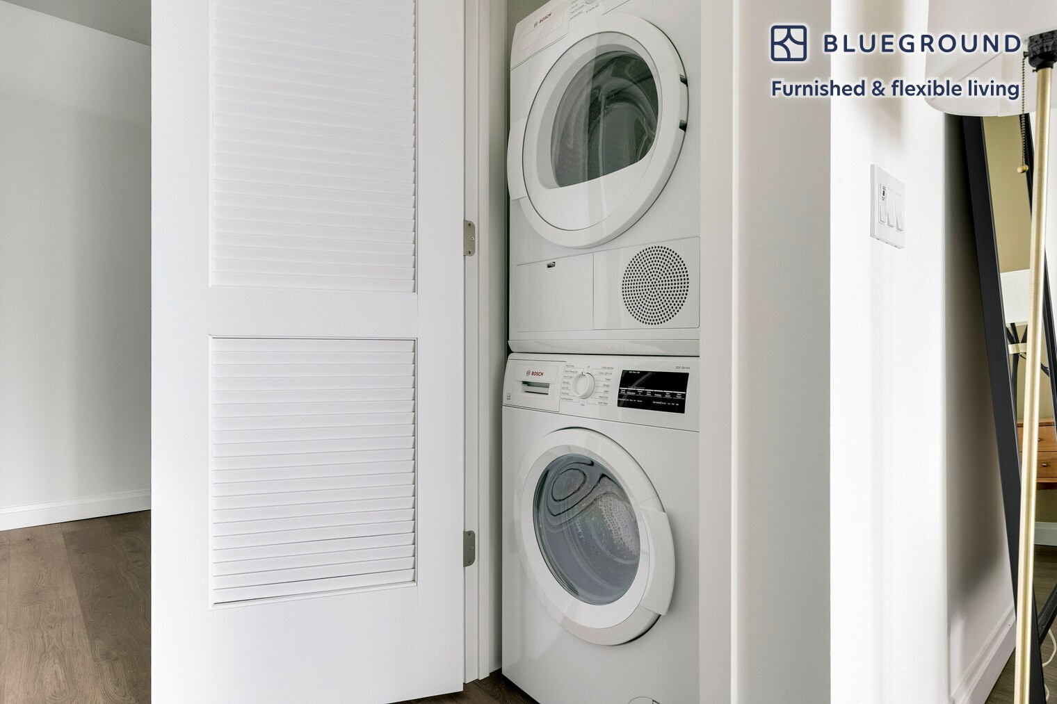 Building Photo - 1000 S Michigan Ave