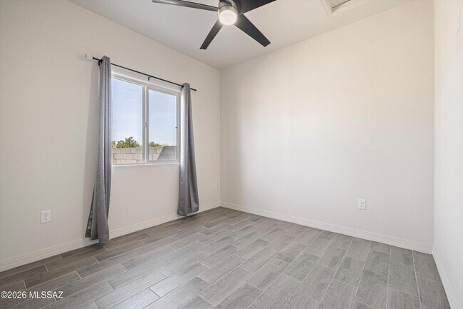 Building Photo - 5405 S Masterson Ave