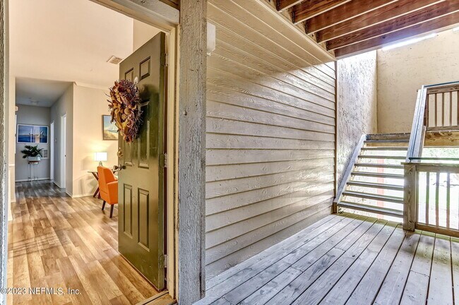 Building Photo - 170 Veracruz Dr