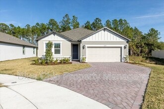 Building Photo - 1229 Pampus Dr