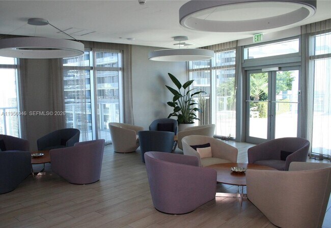 Building Photo - 1100 S Miami Ave