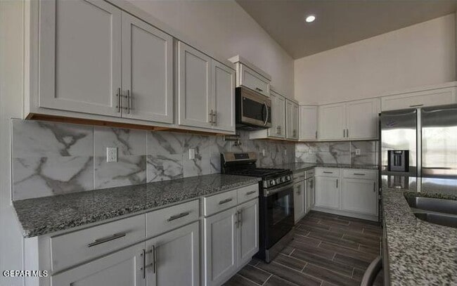 Building Photo - 51073 Sand Verbena Ave