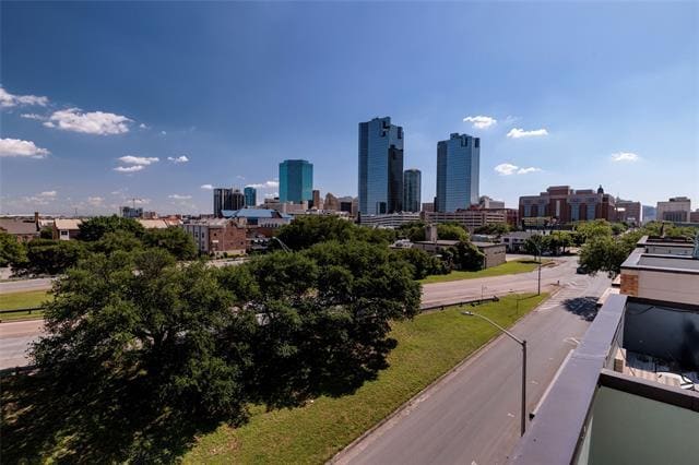 Building Photo - 724 Skyline Bluff Ct