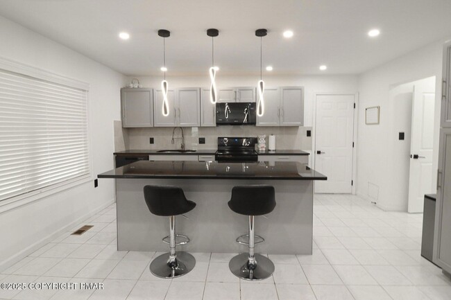 Building Photo - 5502 Concord Dr