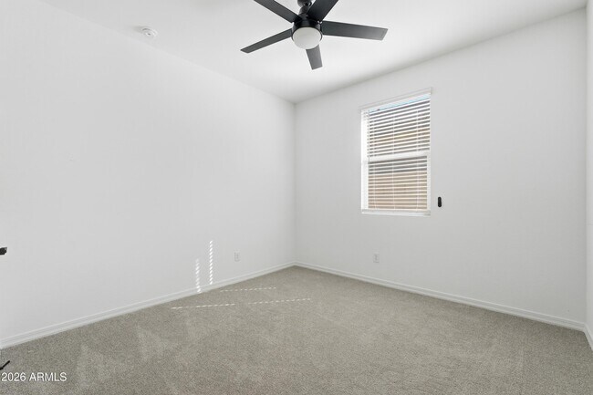 Building Photo - 4650 Gilbert Ln