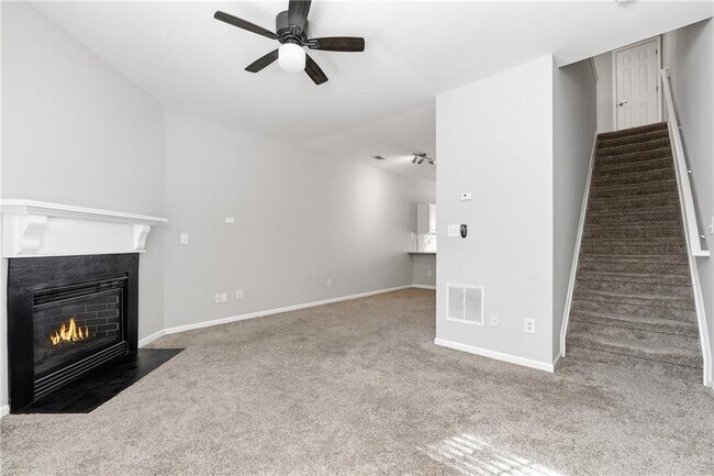 Building Photo - 3294 Mill Springs Cir NE