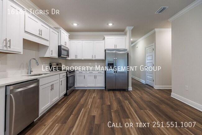 Building Photo - 16163 Tigris Dr