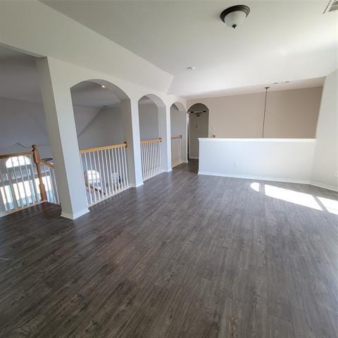 Building Photo - 5400 Meadow Valley Dr