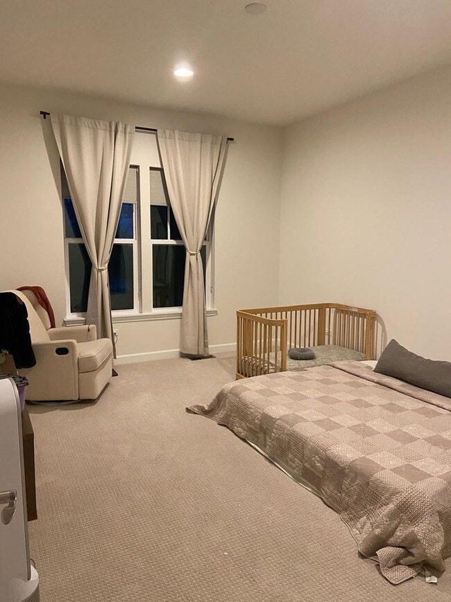 Building Photo - 513 Pershing Ct