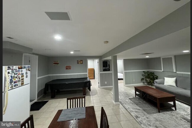 Building Photo - 5710 Dannys Pl