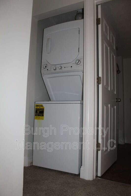 Building Photo - 1505 Sedgwick St