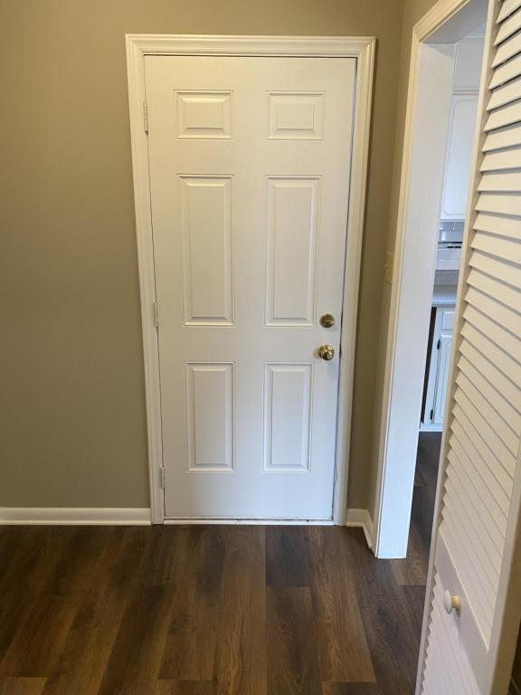 Building Photo - 112 State Rd S-42-7449