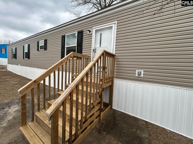 Building Photo - 600 Ermine Rd