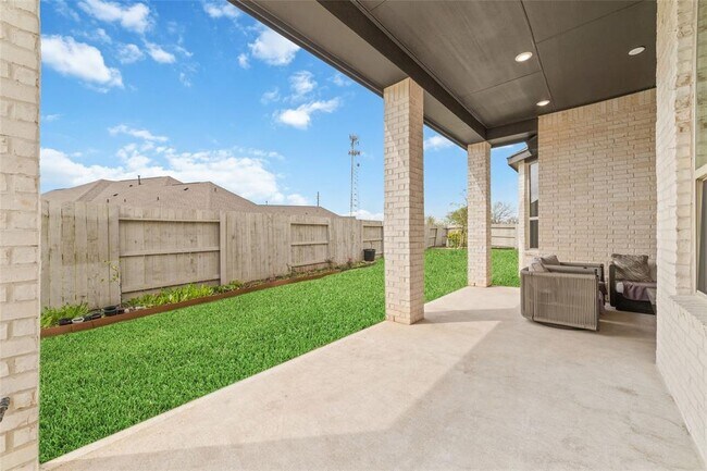 Building Photo - 2006 Elm Grv Ct