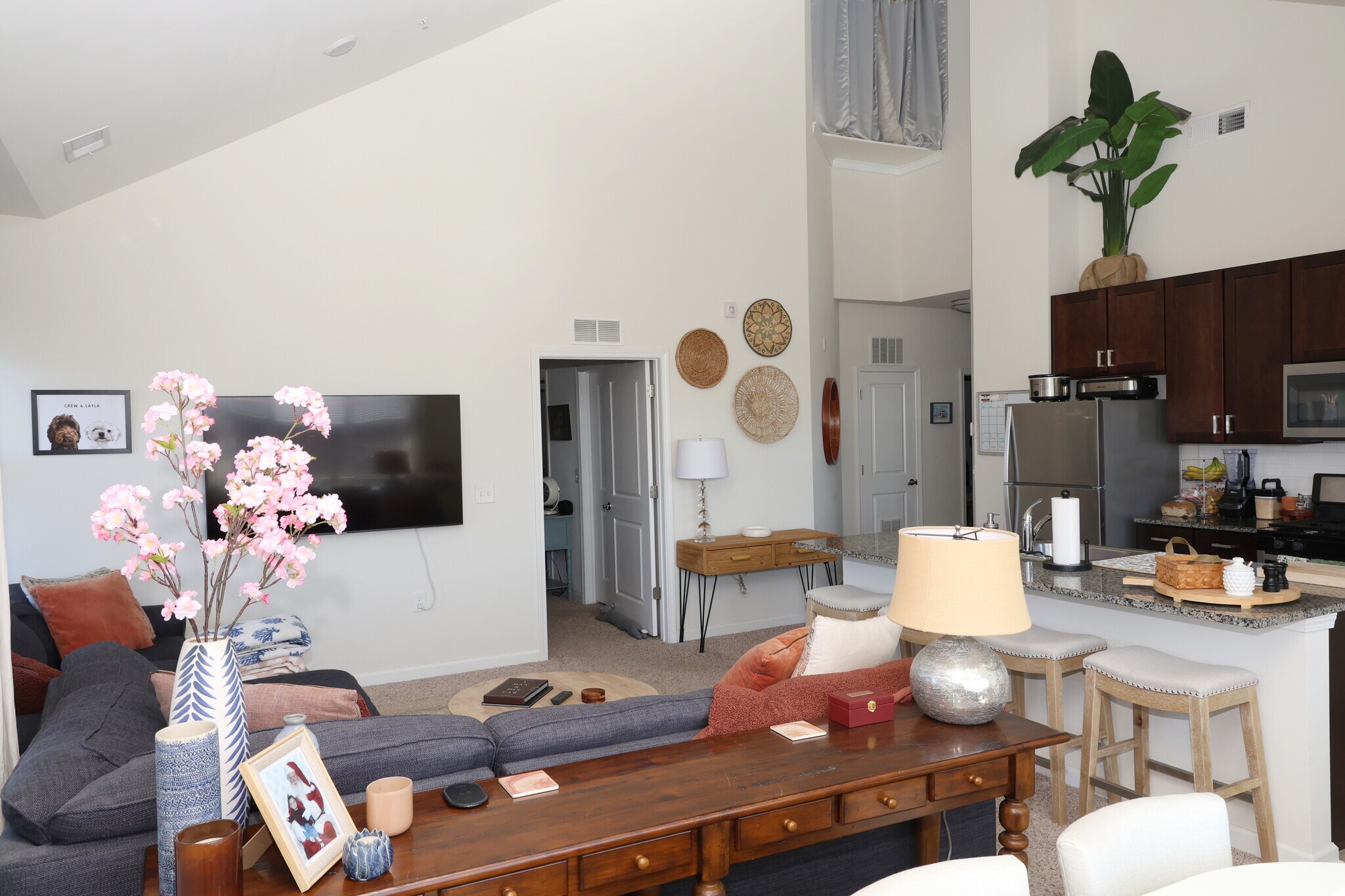 Building Photo - 233 US-206