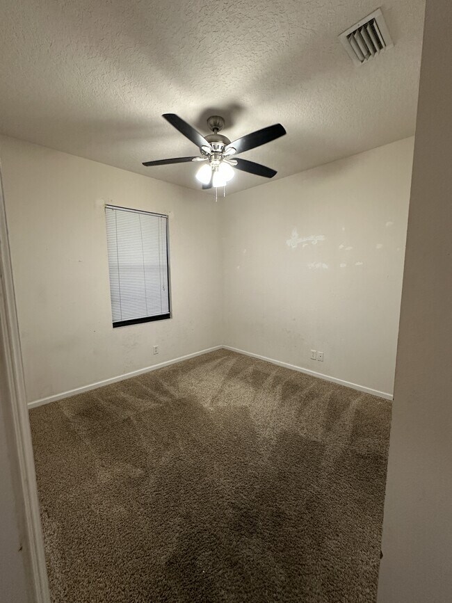Building Photo - 2823 Glenridge Cir