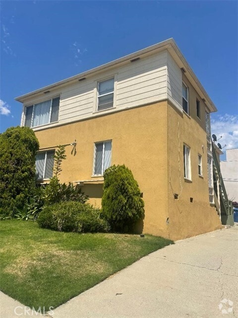 Building Photo - 6940 Glasgow Ave